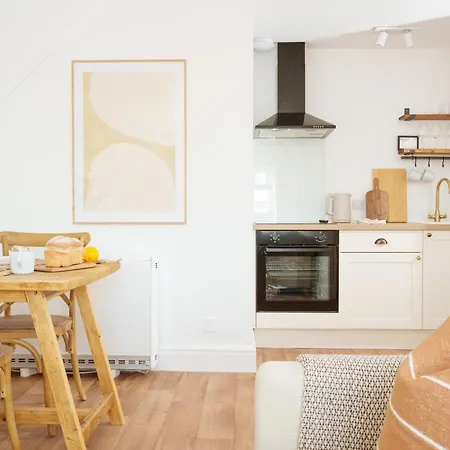 Coastal Hideout Apartment Newquay (Cornwall)