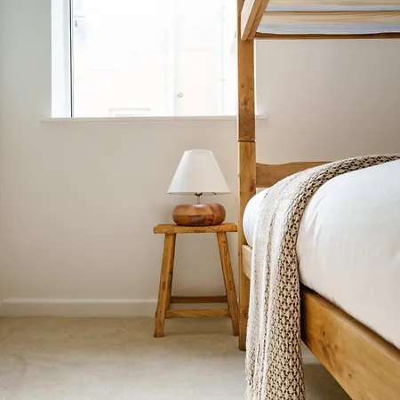 Apartment Coastal Hideout *